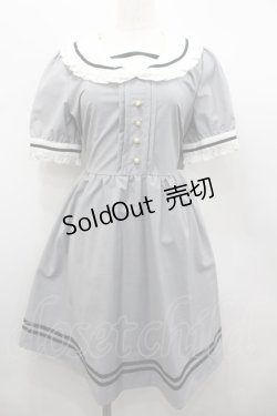 画像1: Amavel / リボン付きフリルセーラーカラー半袖ワンピース  グレーＸ白 I-26-02-13-077-CA-OP-SA-ZI