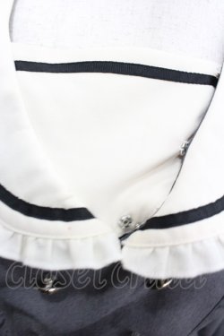 画像2: Amavel / リボン付きフリルセーラーカラーワンピース  グレー I-26-02-13-078-CA-OP-SA-ZI