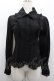 画像1: ATELIER PIERROT / ピンタック丸襟ブラウス  黒 I-26-02-13-009-EL-BL-TE-ZI (1)
