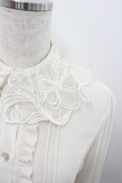 画像2: Innocent World / フランス製レースのブラウス  キナリ I-26-02-13-019-IW-BL-SA-ZI