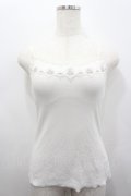 axes femme / パット付きレースキャミソール  アイボリー I-26-02-15-035-AX-TO-SA-ZI