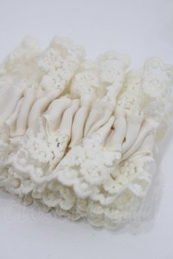 画像2: m petit by misako / AMフリル2Pシュシュ  アイボリー I-26-02-15-117-LO-ZA-SA-ZI