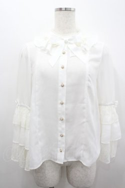 画像1: axes femme kawaii / 3段フリル姫袖ブラウス  白 I-26-02-18-005-AX-BL-SA-ZI
