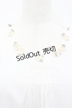 画像3: WONDERFUL WORLD / 苺編みぐるみ付きノースリーブブラウス  ホワイト I-26-02-18-008-LO-TO-SA-ZI