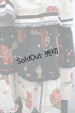 画像3: WONDERFUL WORLD / 籠苺pt色違い段々フリルスカート  ブラック×ホワイト I-26-02-18-078-LO-SK-SA-ZI