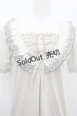 画像2: axes femme / 袖蝶モチーフインナーPO  アイボリー I-26-02-18-017-AX-TO-SA-ZI