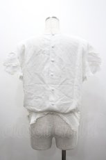 画像2: INGEBORG / フロントレースピンタック半袖ブラウス  白 I-26-02-20-020-LO-BL-SA-ZI (2)