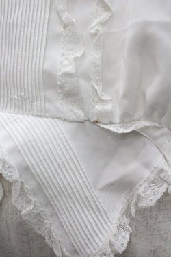 画像3: INGEBORG / フロントレースピンタック半袖ブラウス  白 I-26-02-20-020-LO-BL-SA-ZI