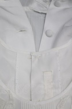 画像4: INGEBORG / フロントレースピンタック半袖ブラウス  白 I-26-02-20-020-LO-BL-SA-ZI