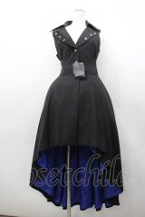 Moi-meme-Moitie / 衿ボタンフィッシュテールジレ  黒Ｘ青 I-26-02-23-052-MO-JA-SA-ZI