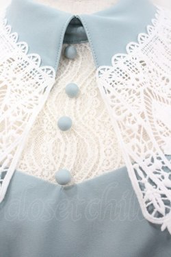 画像2: Unideer / レース襟シフォンエプロン付き長袖ワンピース  白ｘサックス I-26-02-23-056-LO-OP-SA-ZI