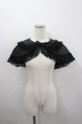 metamorphose / 無地ラッセルレースつき丸襟ケープ  黒 I-26-02-23-002-ME-JA-SA-ZI