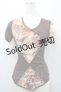 Ozz On / ナナメチャイナ切替半袖トップス  ブラウン I-26-02-25-031-OO-TO-SA-ZI