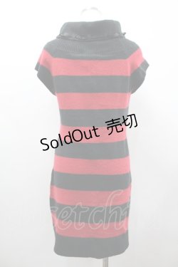 画像2: PUTUMAYO / クラウンプリントボーダーノースリーブニットワンピース  赤Ｘ黒 I-26-02-25-079-PT-OP-SA-ZI
