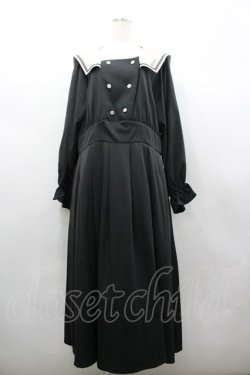 画像1: m petit by misako / サンリオキャラクターズコラボ クロミセーラーワンピース 4L 黒 I-26-02-28-077-LO-OP-SA-ZI