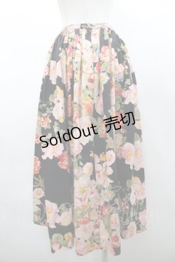 画像2: INGEBORG / フラワーブーケプリントスカート  黒ＸピンクＸ赤 I-26-02-28-115-LO-SK-SA-ZI