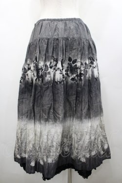 画像2: PINK HOUSE / 葉っぱプリントスカート  黒 I-26-02-28-119-LO-SK-SA-ZI