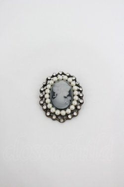 画像1: LOLITAその他(お買取対象外) / カメオブローチ   I-26-02-28-183-LO-AC-SA-ZI