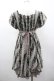 画像2: axes femme / タッセルローズストライプワンピース M 黒 I-26-03-02-083-AX-OP-TE-ZI (2)