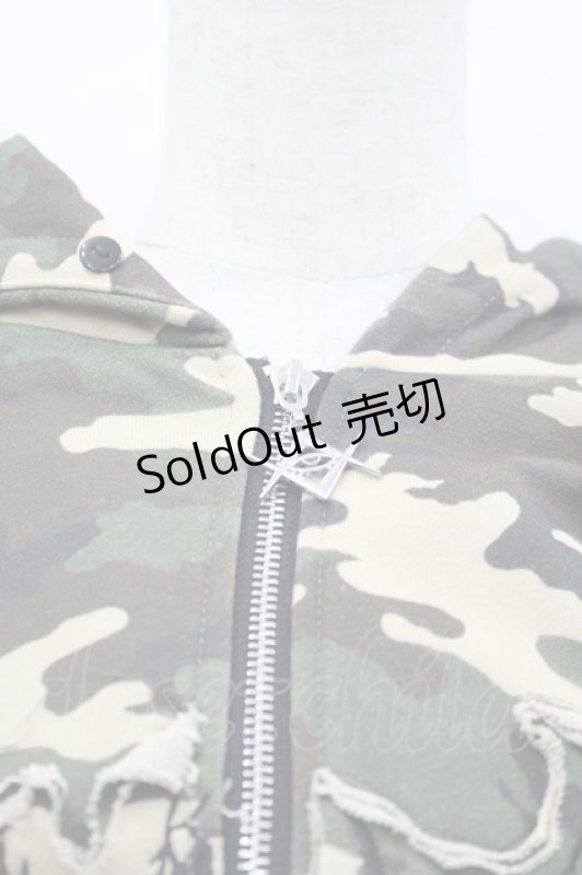 画像2: REFLEM / ファー付き総柄ジップパーカー  カーキ I-26-03-04-006-PU-TO-SA-ZI (2)