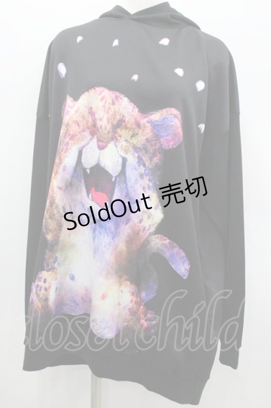 画像1: anko ROCK / トラプリントプルオーバーパーカー F 黒 I-26-03-04-012-PU-TO-TE-ZI (1)