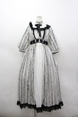 画像1: ALICE and the PIRATES / 〜Eden〜漆黒の薔薇と光の雫カラミドビーロングワンピース  白Ｘ黒 I-26-03-04-024-PA-OP-SA-ZI