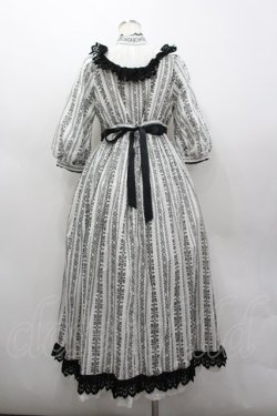 画像3: ALICE and the PIRATES / 〜Eden〜漆黒の薔薇と光の雫カラミドビーロングワンピース  白Ｘ黒 I-26-03-04-024-PA-OP-SA-ZI