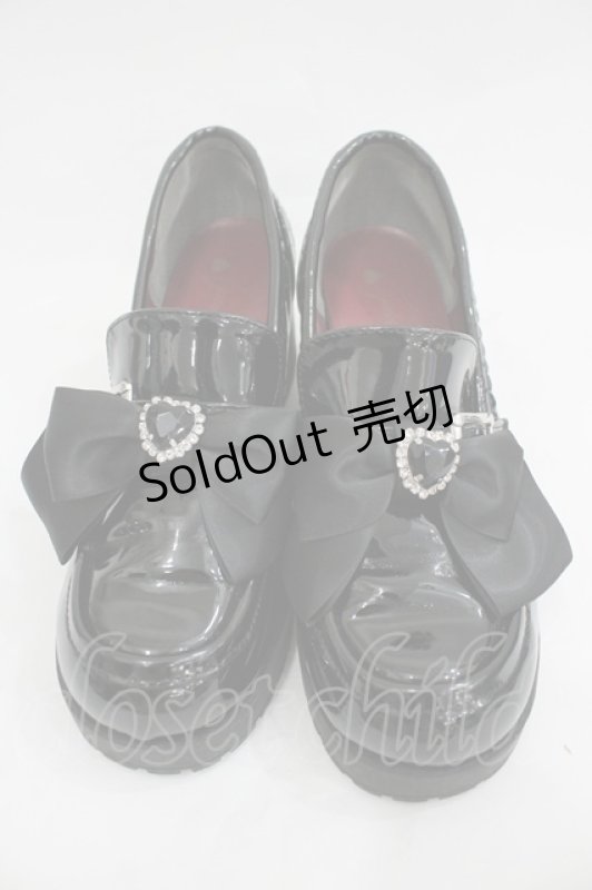 画像1: Amavel / ハートビジュー付きローファーパンプス  ブラック I-26-03-05-009-CA-SH-SA-ZI (1)