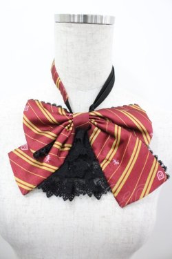 画像1: ATELIER PIERROT / ハリー・ポッター レースフリルリボンタイ  グリフィンドール（レッド） I-26-03-05-103-EL-ZA-KB-ZI