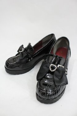 画像2: Amavel / ハートビジュー付きローファーパンプス  ブラック I-26-03-05-009-CA-SH-SA-ZI