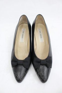 画像1: KANEKO ISAO / リボンレザーパンプス L 黒 I-26-03-05-014-EL-SH-SA-ZI