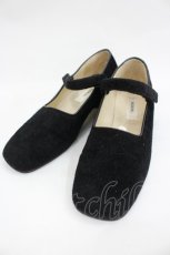 画像1: INGEBORG / ロゴ刺繍ワンストラップパンプス L 黒 I-26-03-05-003-LO-SH-SA-ZT697 (1)