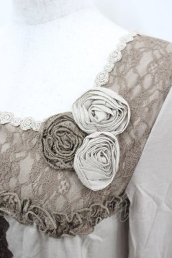 画像2: axes femme / ローズモチーフレース切り替えカットソー M ベージュ I-26-03-06-041-AX-TO-SA-ZI