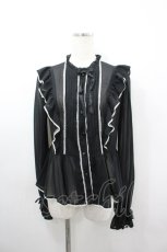 画像1: Angelic Pretty / エポールフリルブラウス  黒Ｘ白 I-26-03-06-067-AP-BL-SA-ZI (1)