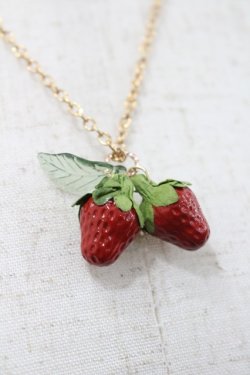 画像2: Emily Temple cute / いちごネックレス  赤Ｘ緑 I-26-03-08-004-ET-AC-SA-ZI