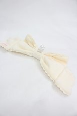 画像3: Angelic Pretty / Dollyヒロインリボンコーム  生成り I-26-03-10-099-AP-AC-SA-ZI (3)