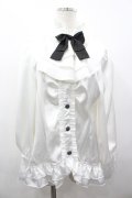 未知星辰的来信 / リボンタイサテン立ち襟長袖ブラウス  白Ｘ黒 I-26-03-12-004-LO-BL-SA-ZI
