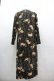 画像2: KANEKO ISAO / 花&蔓柄ちりめん長袖ワンピース  ブラック I-26-03-12-058-EL-OP-SA-ZI (2)