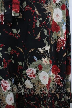 画像3: KANEKO ISAO / 赤い木の実とブーケ柄スカート  ブラック I-26-03-12-081-EL-SK-SA-ZI