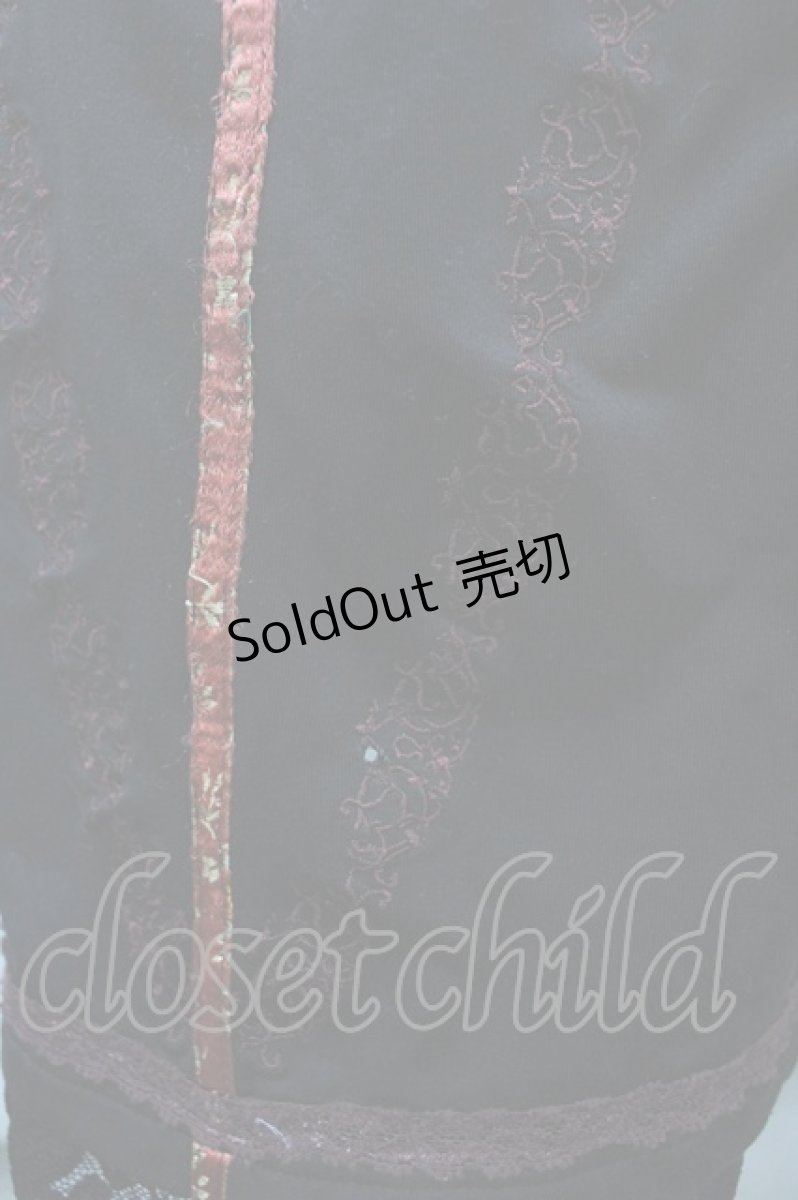 画像4: Ozz oneste / 蝶刺繍&裾レース2wayスカート  ブラック I-26-03-12-091-OO-SK-SA-ZI (4)