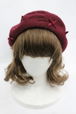 画像1: m petit by misako / サンリオキャラクターズコラボ ハローキティ バスクリボンベレー  ボルドー I-26-03-12-107-LO-AC-HR-ZI