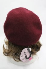 画像2: m petit by misako / サンリオキャラクターズコラボ ハローキティ バスクリボンベレー  ボルドー I-26-03-12-107-LO-AC-HR-ZTK033 (2)