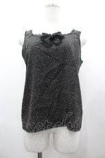 画像1: INGEBORG / ランダム水玉柄後ろボタンノースリーブブラウス  ブラック I-26-03-12-030-LO-BL-SA-ZI (1)