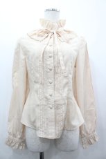 画像1: metamorphose / フリルスタンドカラーブラウス  ベージュ I-26-03-14-001-ME-BL-TE-ZI (1)