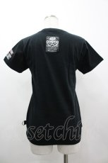 画像2: SEX POT ReVeNGe / ナース風プリントTシャツ  黒Ｘ赤Ｘサックス I-26-03-14-047-SP-TO-SA-ZI (2)