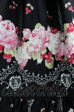 画像3: BABY,THE STARS SHINE BRIGHT / チェリーローズ柄ジャンパースカート  黒 I-26-03-14-065-BA-OP-TE-ZI