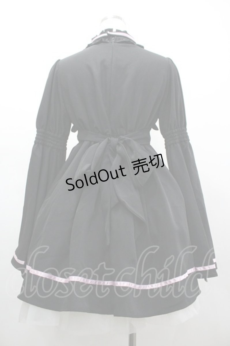 画像2: AVENCHUMU / Melty bicolor ribbon flare sleeve one piece  黒Ｘピンク I-26-03-14-066-LO-OP-SA-ZI (2)