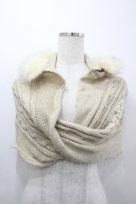 画像1: axes femme / ファー付ニットスヌード  ベージュ I-26-03-14-106-AX-ZA-HR-ZT651 (1)