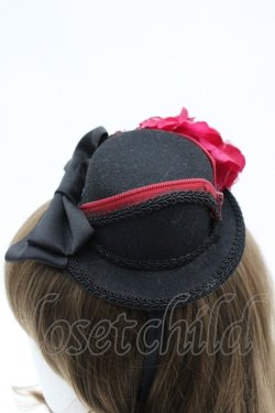 画像2: Ruha Garden / ミニハットカチューシャ  黒×赤 I-26-03-14-114-GO-AC-TE-ZI