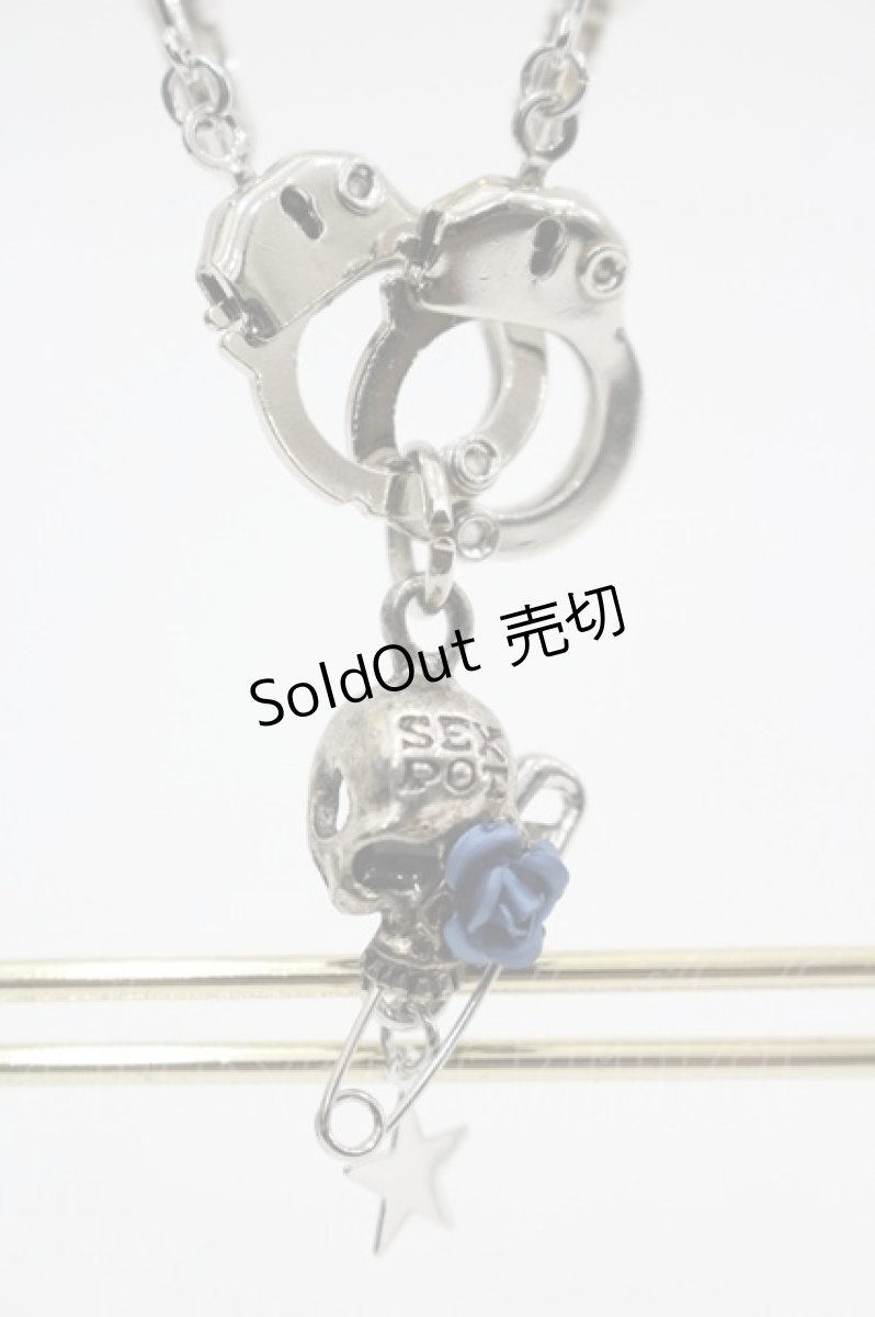 画像2: SEX POT ReVeNGe / 手錠×スカルイヤリング  シルバー I-26-03-14-116-SP-AC-TE-ZI (2)